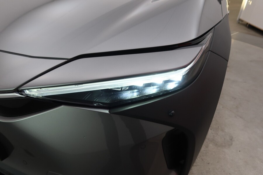 Toyota bZ4X vaihtoauto