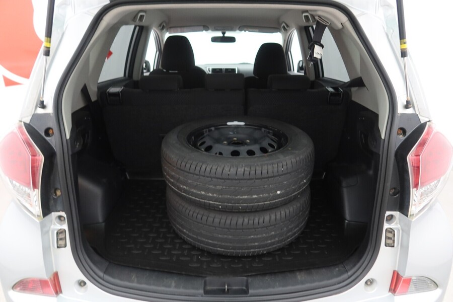 Toyota Verso-S vaihtoauto