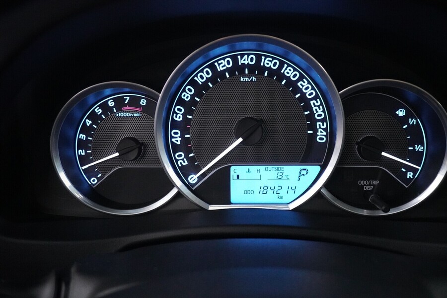 Toyota Auris vaihtoauto