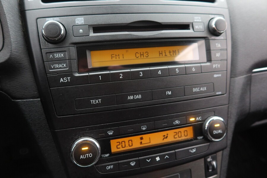 Toyota Avensis vaihtoauto