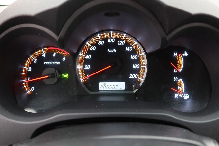 Toyota Hilux vaihtoauto