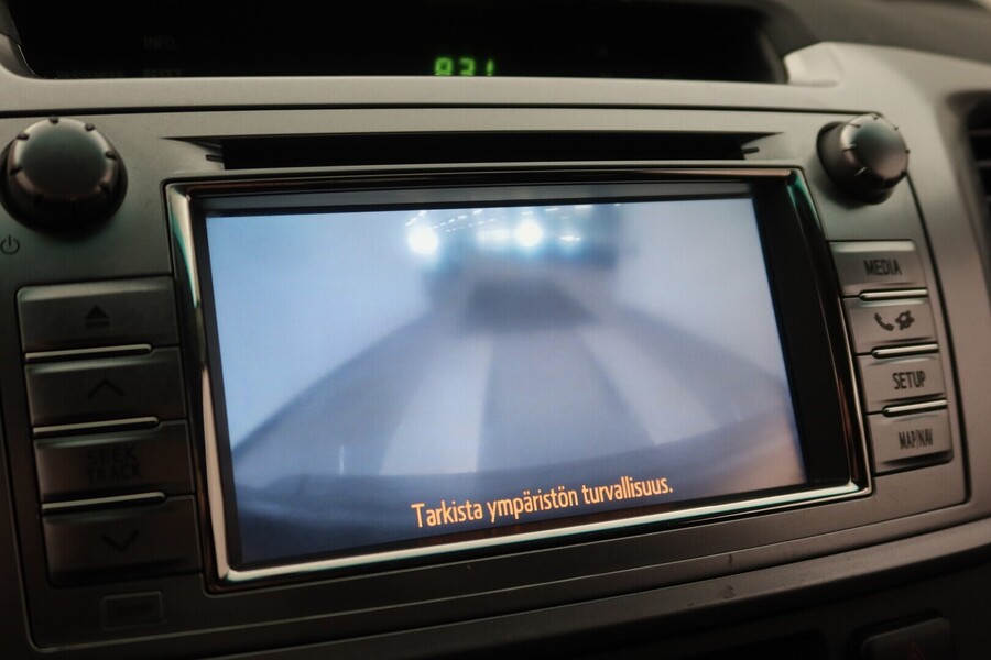 Toyota Hilux vaihtoauto