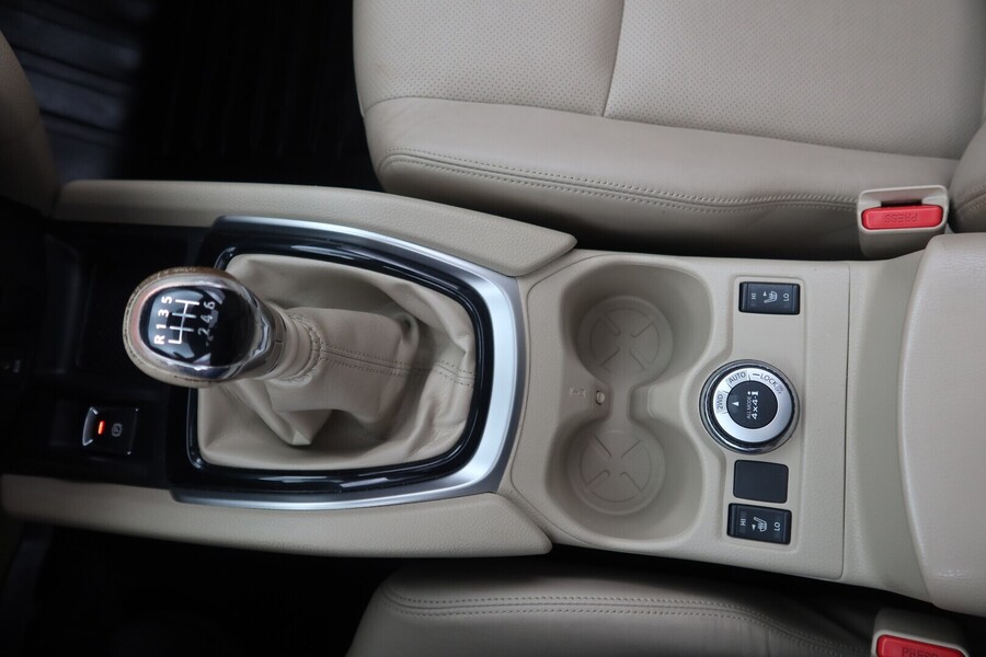 Nissan X-Trail vaihtoauto