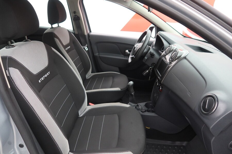 Dacia Sandero vaihtoauto