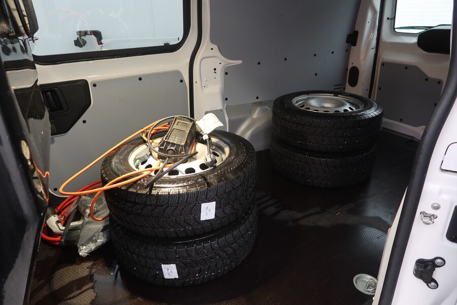 Toyota Proace EV vaihtoauto