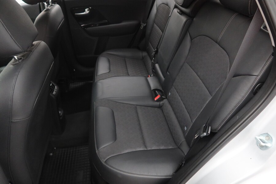 Kia Niro plug-in vaihtoauto