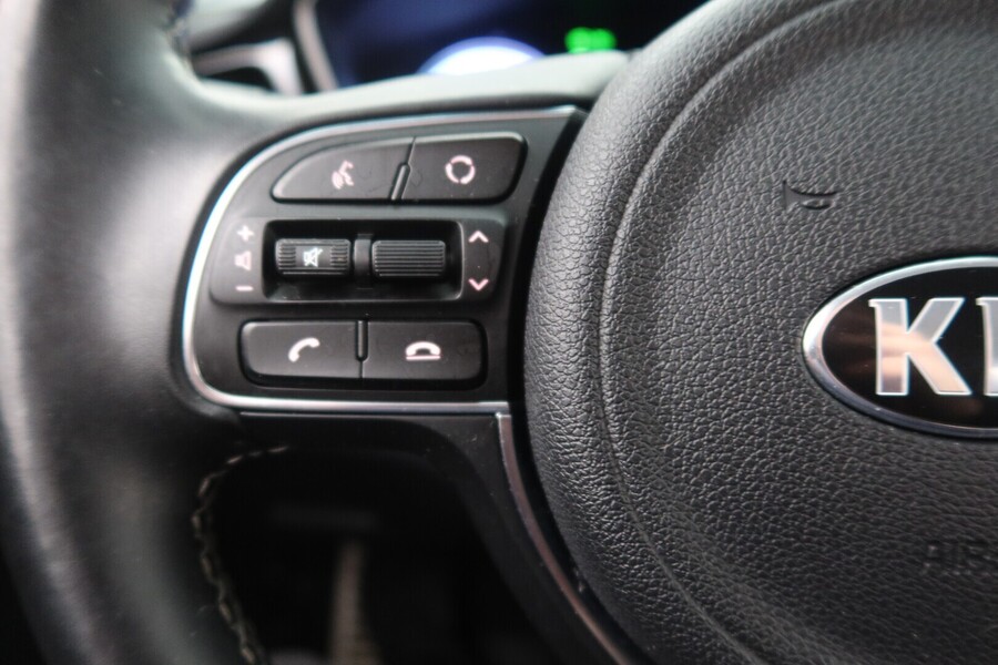 Kia Niro plug-in vaihtoauto