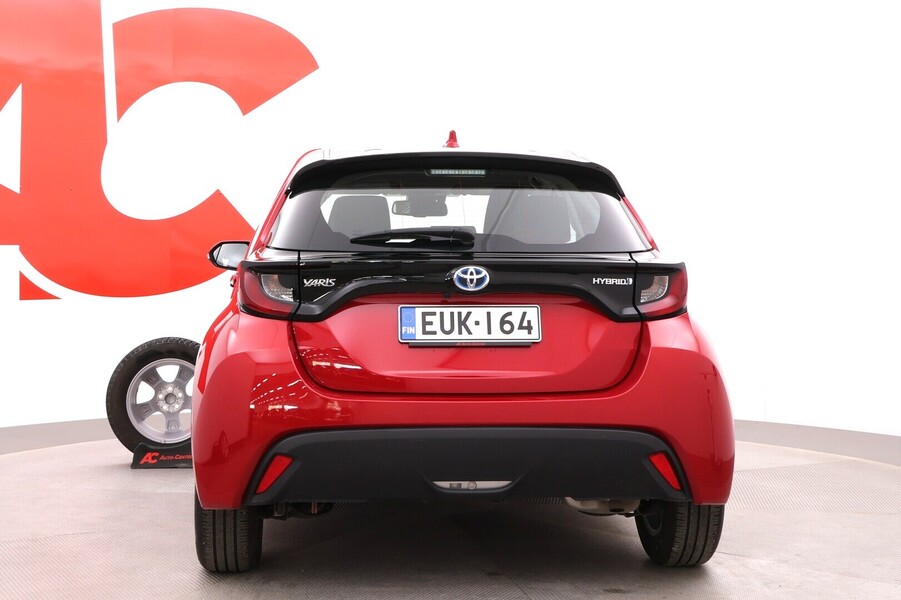 Toyota Yaris vaihtoauto