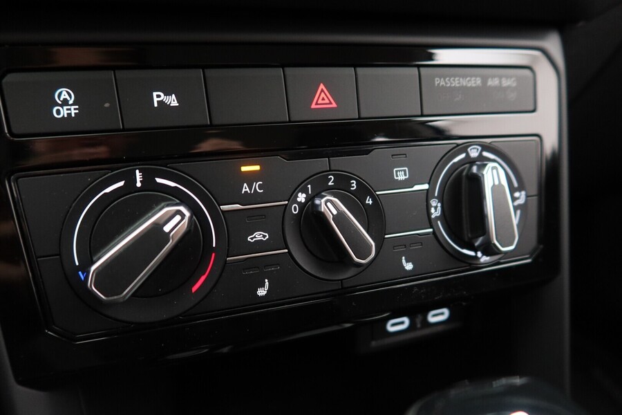 Volkswagen T-Cross vaihtoauto