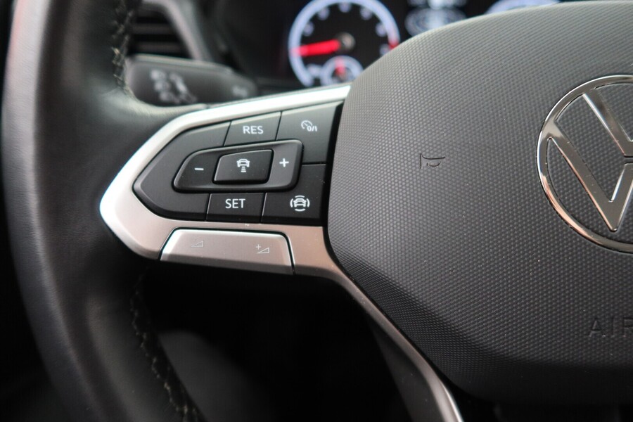 Volkswagen T-Cross vaihtoauto