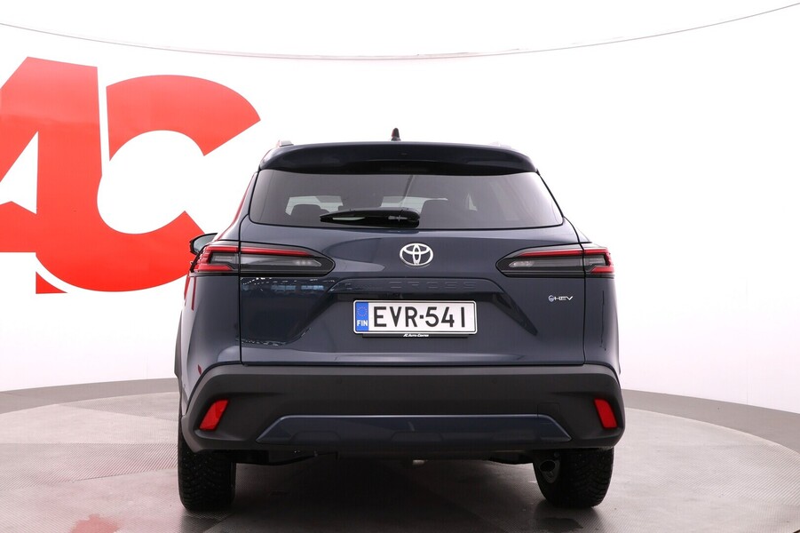 Toyota Corolla Cross vaihtoauto