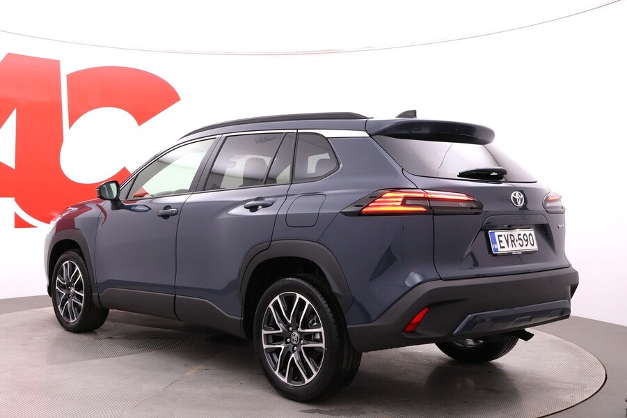 Toyota Corolla Cross vaihtoauto