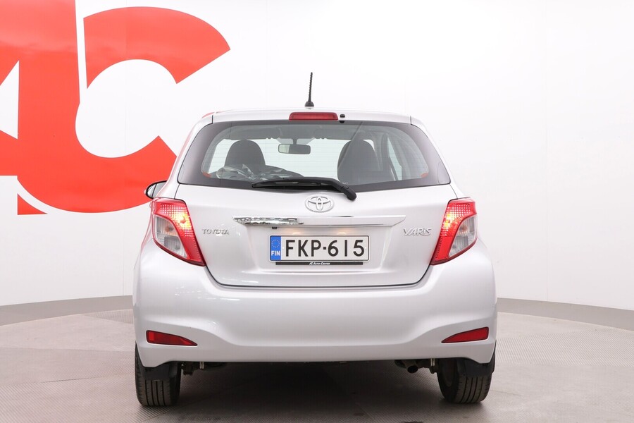 Toyota Yaris vaihtoauto