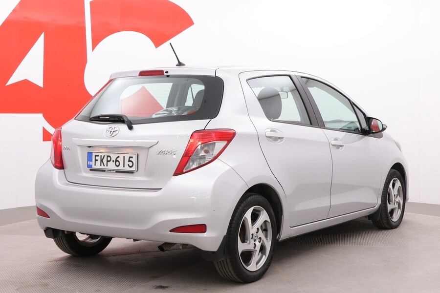 Toyota Yaris vaihtoauto
