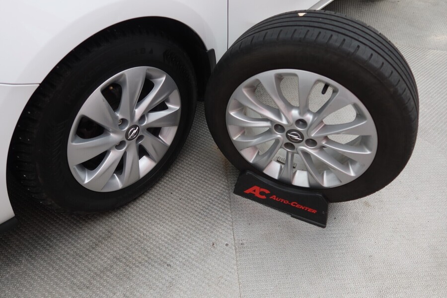 Opel Corsa vaihtoauto