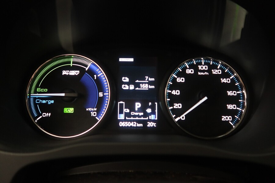 Mitsubishi Outlander PHEV vaihtoauto