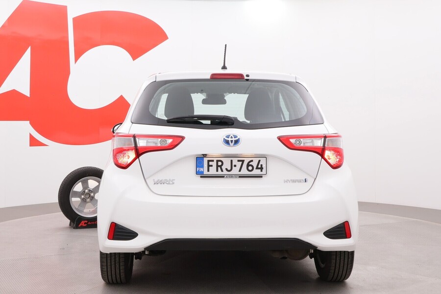 Toyota Yaris vaihtoauto