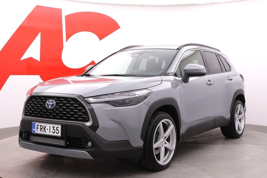 Toyota Corolla Cross vaihtoauto