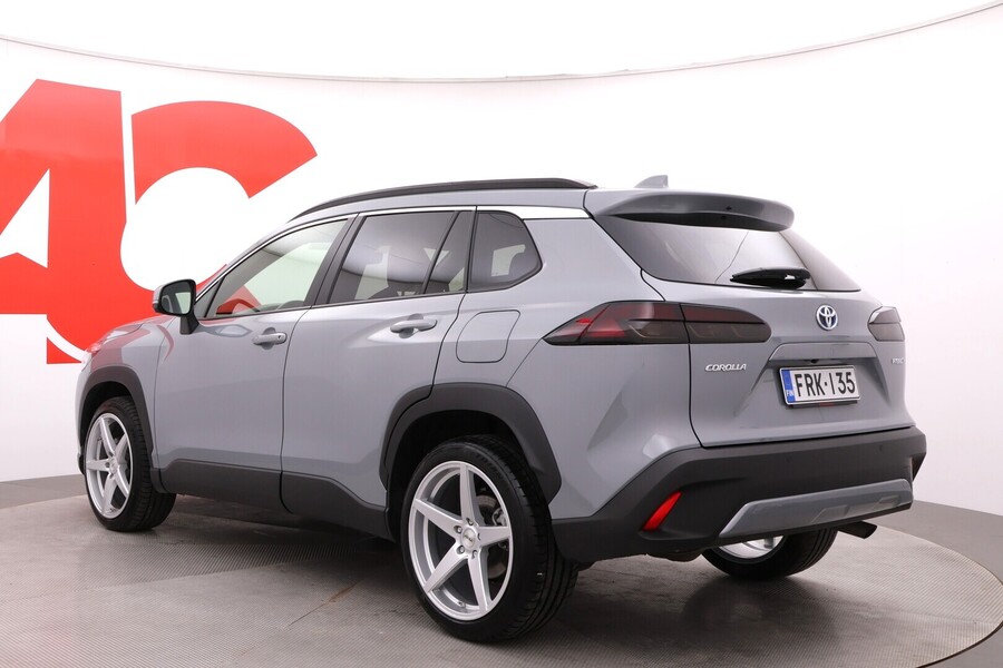 Toyota Corolla Cross vaihtoauto