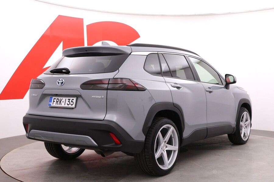 Toyota Corolla Cross vaihtoauto