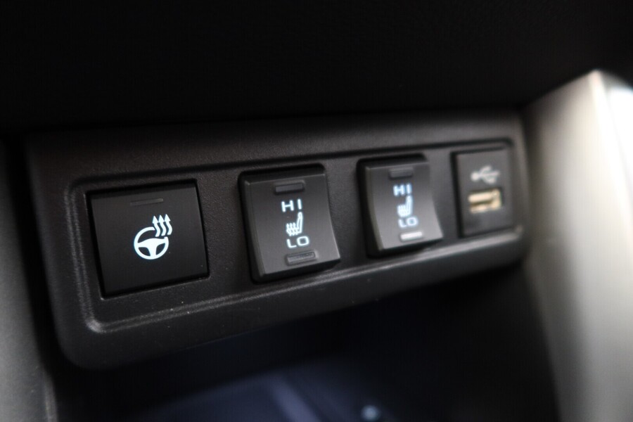 Toyota Corolla Cross vaihtoauto