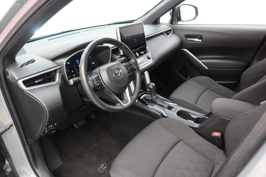 Toyota Corolla Cross vaihtoauto