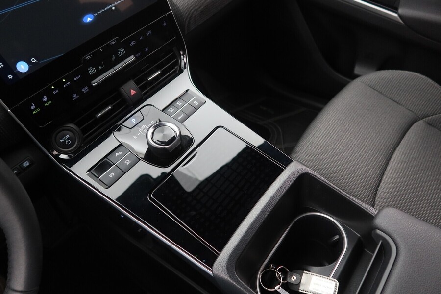 Toyota bZ4X vaihtoauto