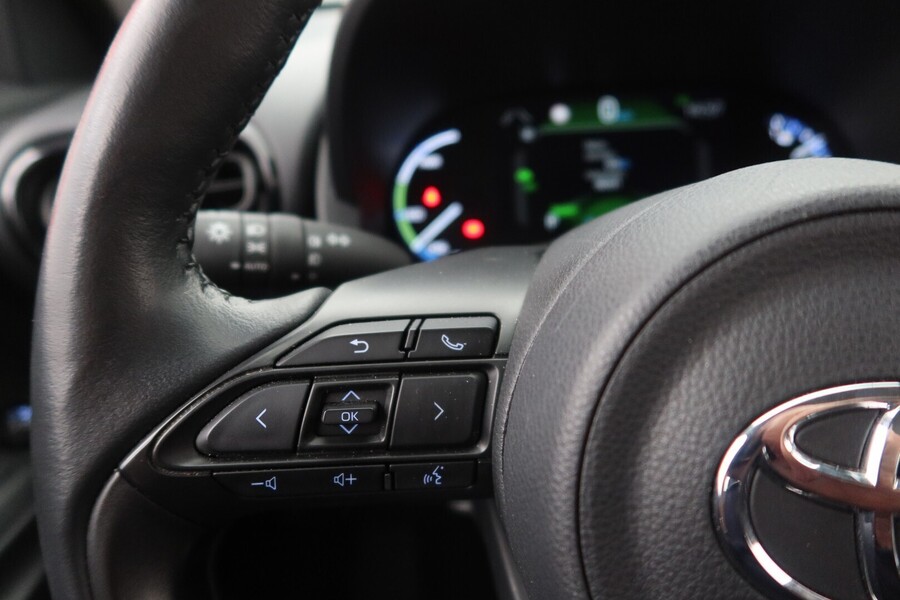 Toyota Yaris Cross vaihtoauto