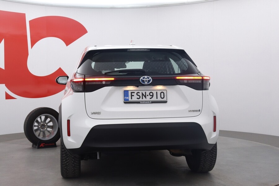 Toyota Yaris Cross vaihtoauto