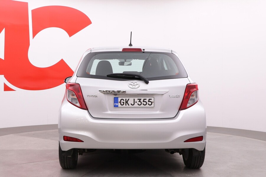 Toyota Yaris vaihtoauto