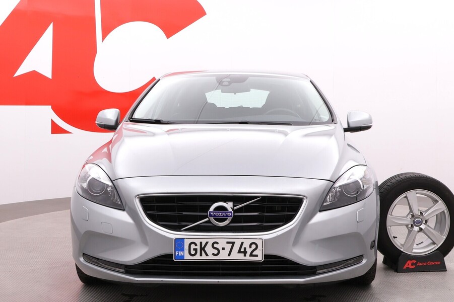 Volvo V40 vaihtoauto