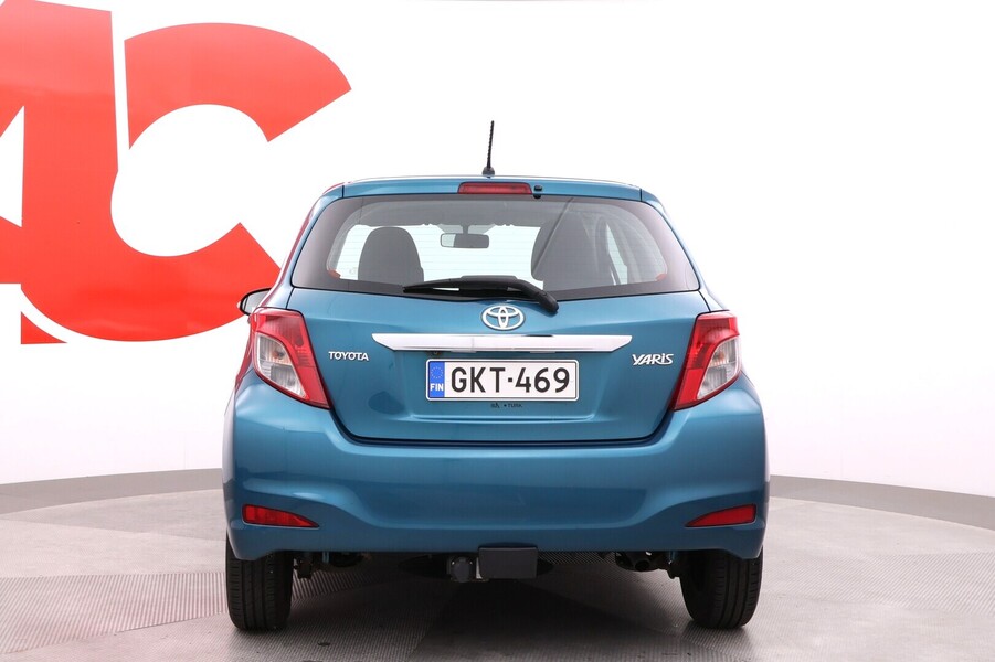 Toyota Yaris vaihtoauto