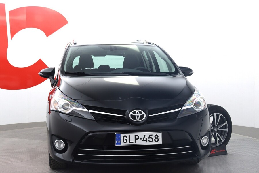 Toyota Verso vaihtoauto