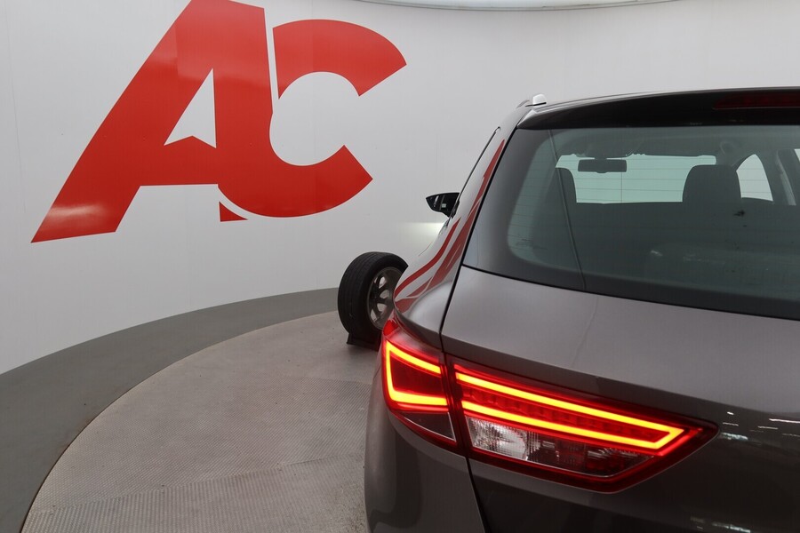 SEAT Leon ST vaihtoauto