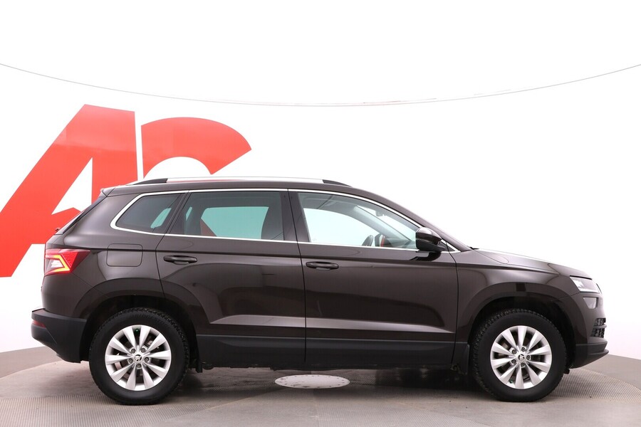 Skoda Karoq vaihtoauto