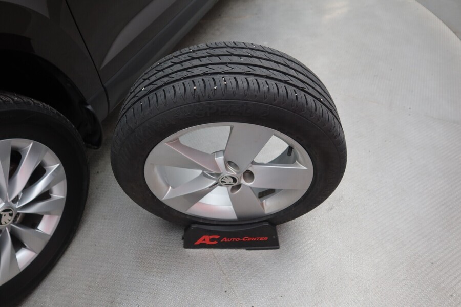 Skoda Karoq vaihtoauto