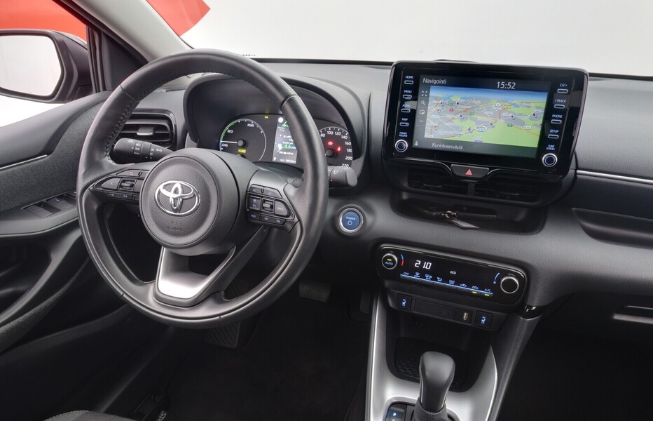 Toyota Yaris vaihtoauto