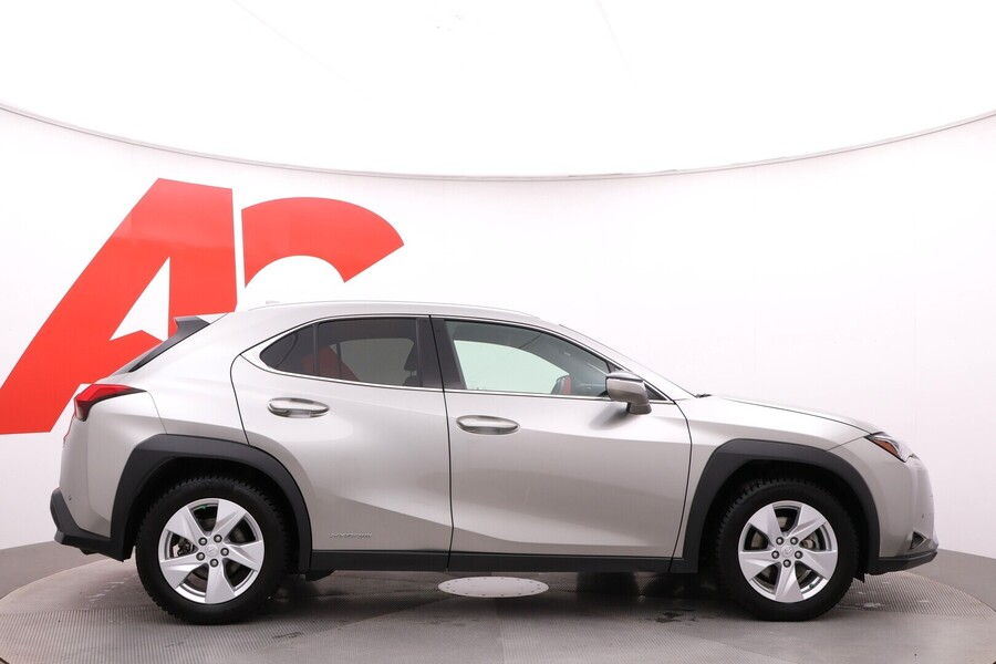 Lexus UX vaihtoauto