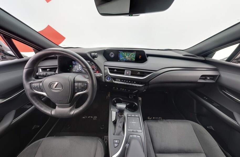 Lexus UX vaihtoauto