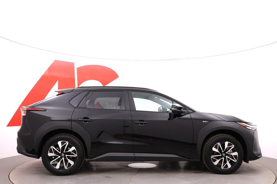 Toyota bZ4X vaihtoauto