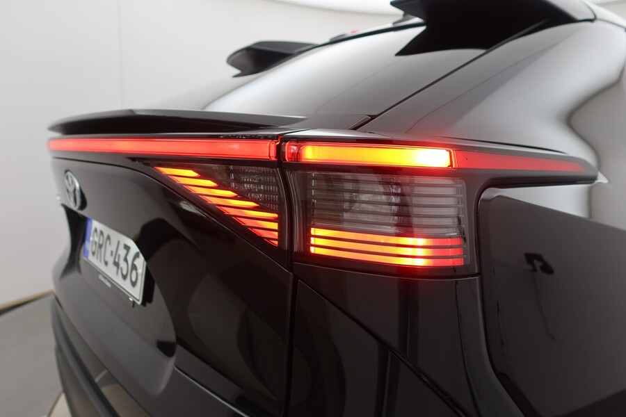 Toyota bZ4X vaihtoauto