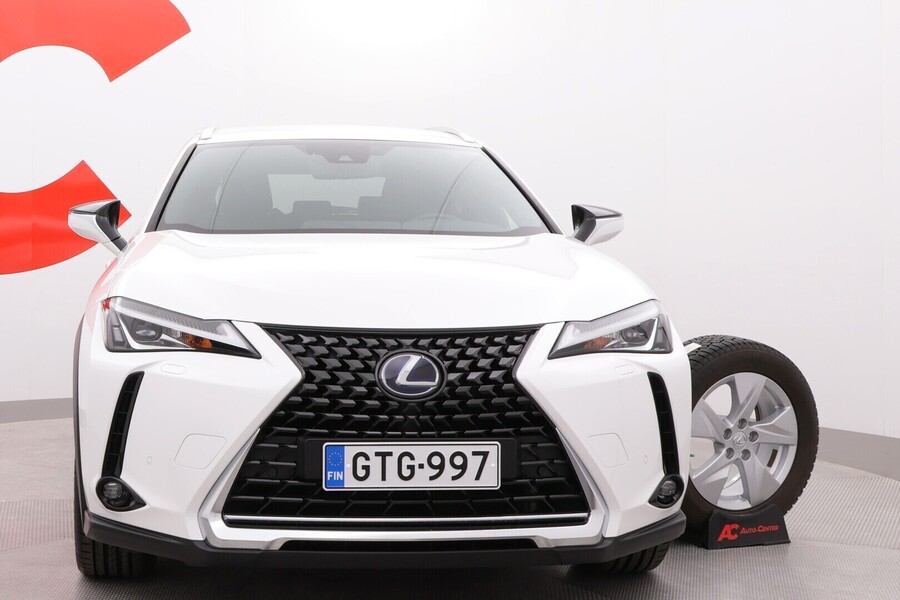 Lexus UX vaihtoauto
