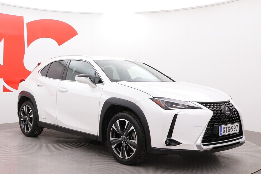 Lexus UX vaihtoauto