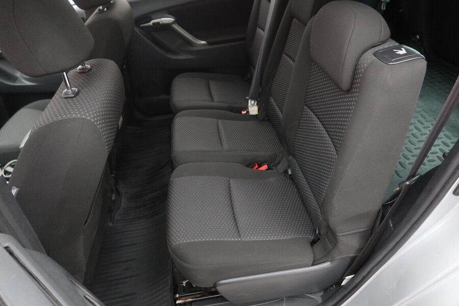 Toyota Verso vaihtoauto