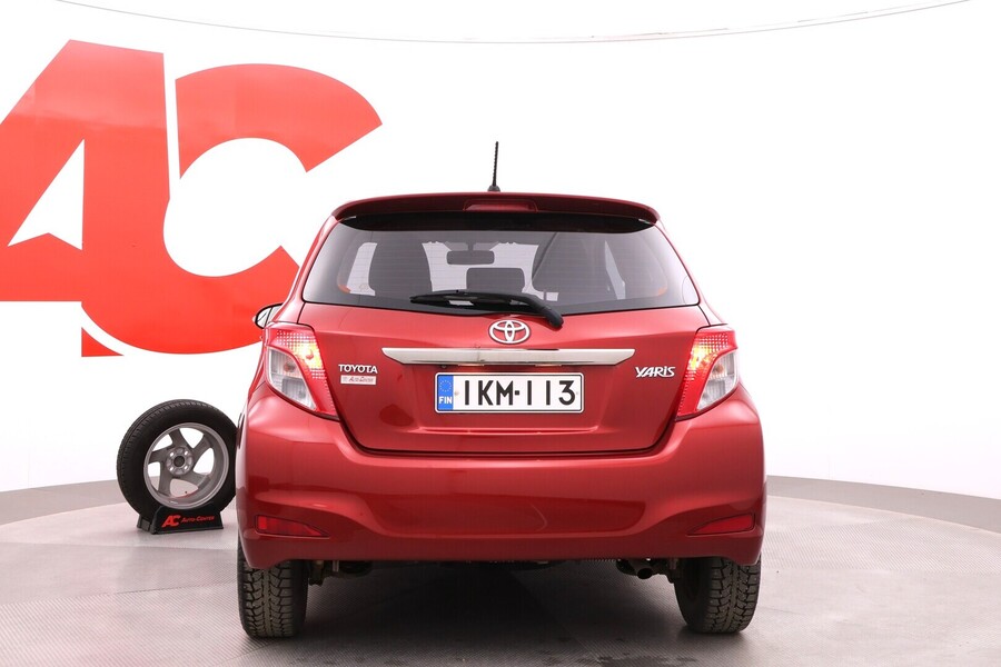 Toyota Yaris vaihtoauto