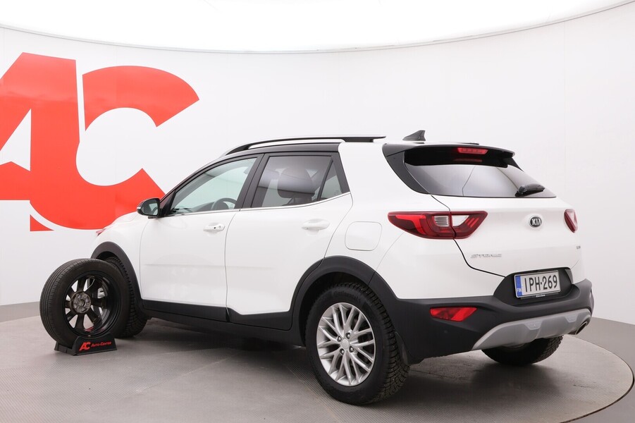 Kia Stonic vaihtoauto