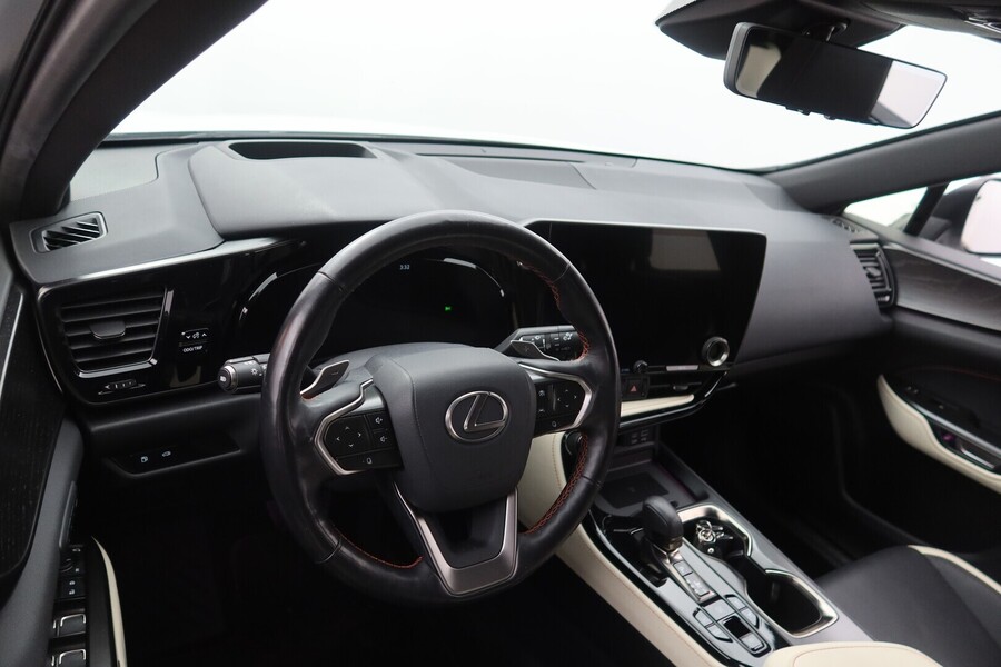 Lexus NX vaihtoauto