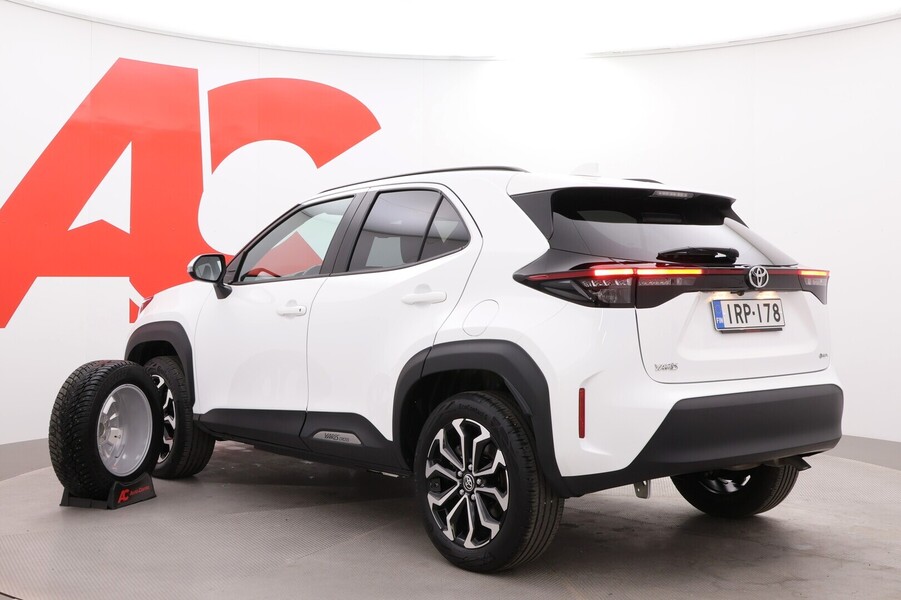 Toyota Yaris Cross vaihtoauto