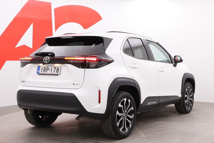 Toyota Yaris Cross vaihtoauto