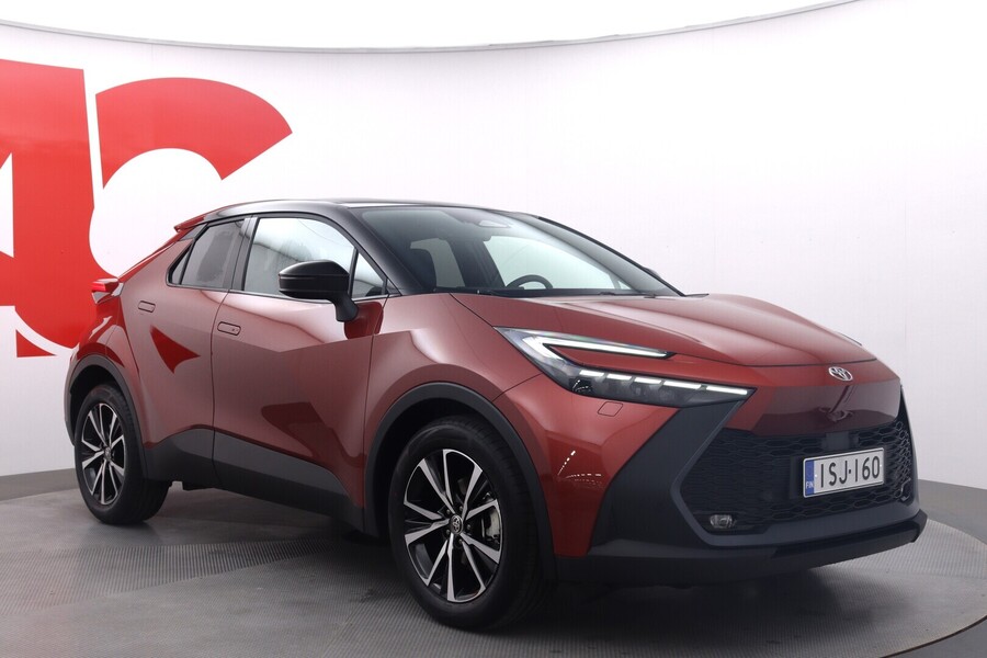 Toyota C-HR vaihtoauto